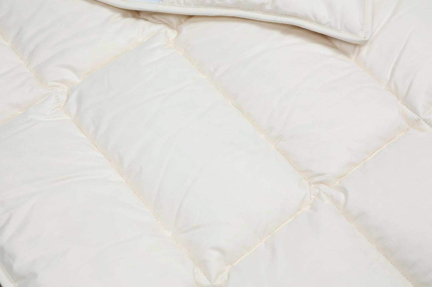 Unterbett Merinowolle kbT - KLEINER Naturbettwaren